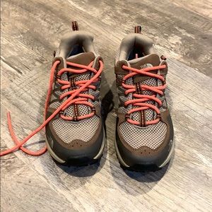 North Face Vibrum Hiking Shoes NWOT